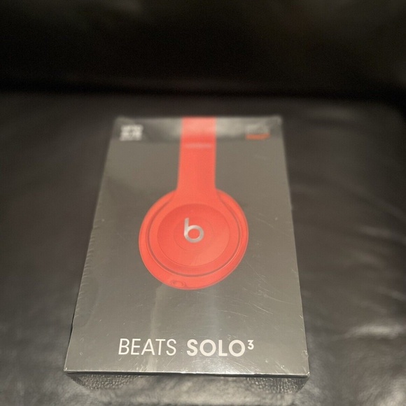 BEATS BY DR. DRE SOLO 3 WIRELESS HEADPHONES - Picture 4 of 6